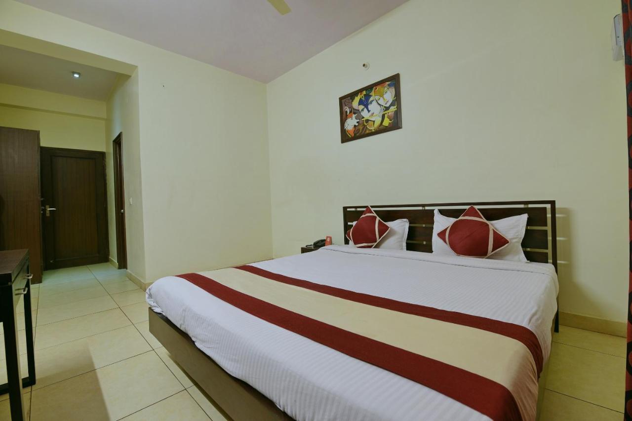 Oyo 4647 Hari Villa Holiday Home Jaipur Exteriör bild