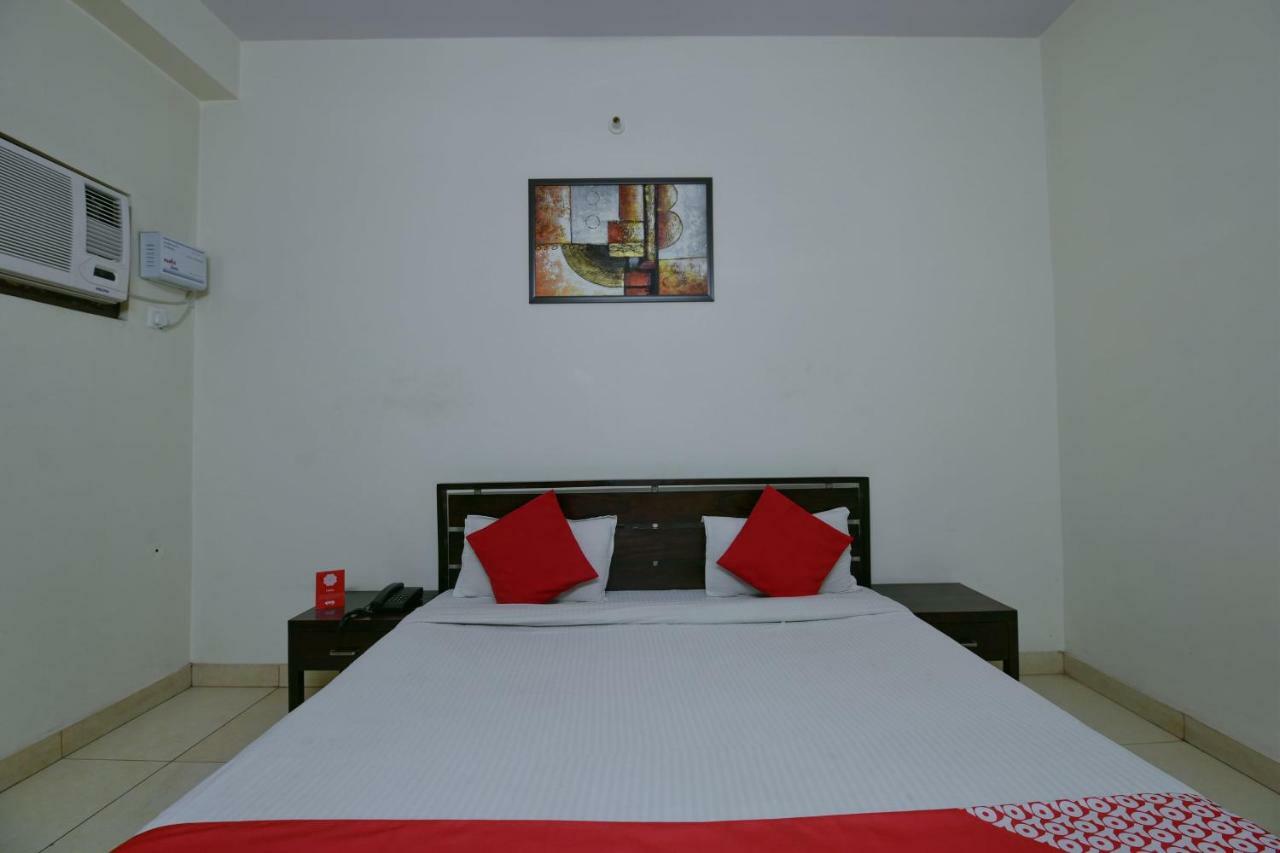 Oyo 4647 Hari Villa Holiday Home Jaipur Exteriör bild