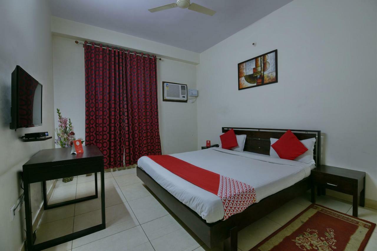 Oyo 4647 Hari Villa Holiday Home Jaipur Exteriör bild
