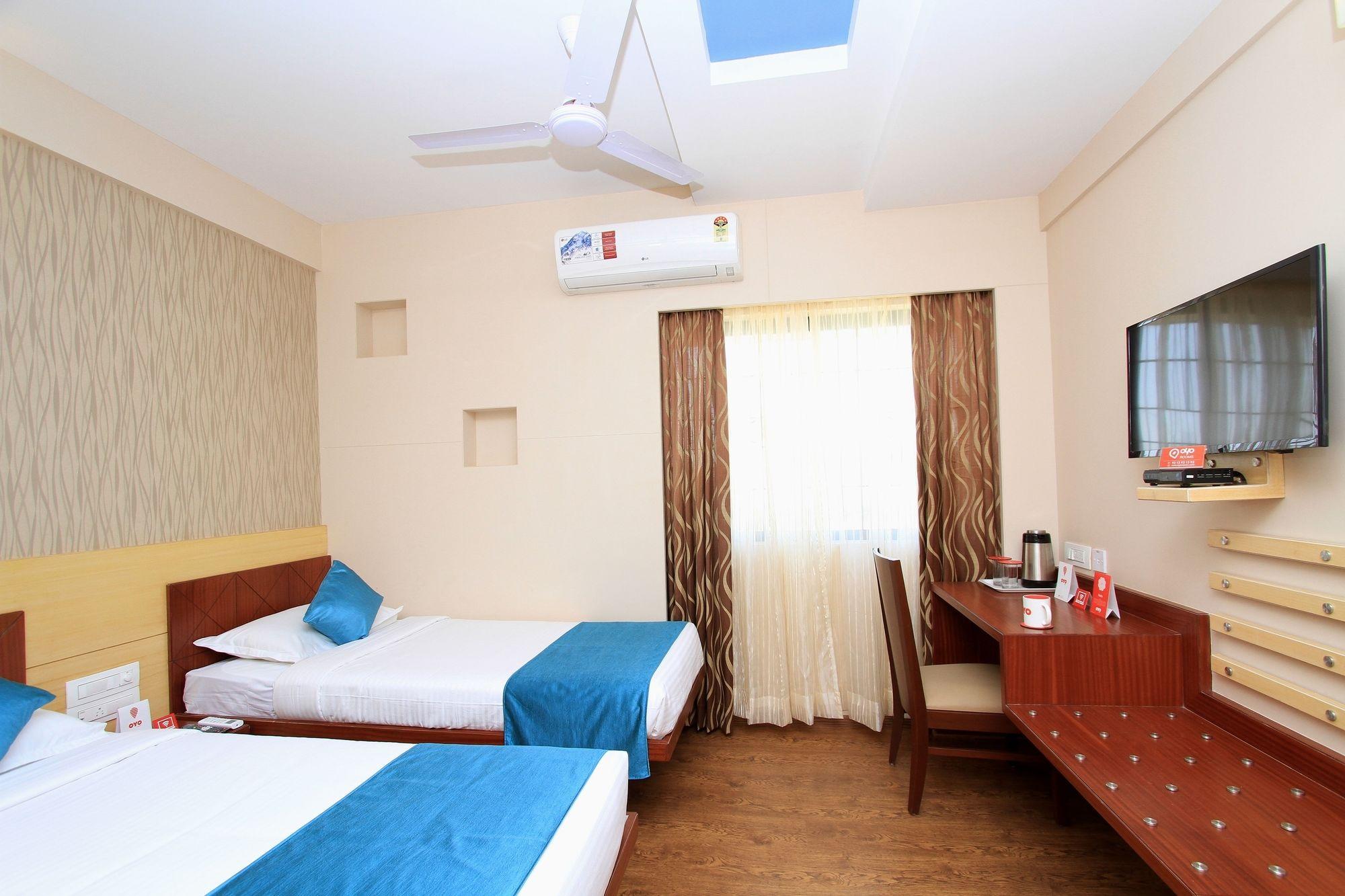Oyo 4647 Hari Villa Holiday Home Jaipur Exteriör bild